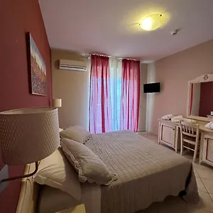 Le Residenze Di Santa Costanza - Le Dimore Apartmanhotel